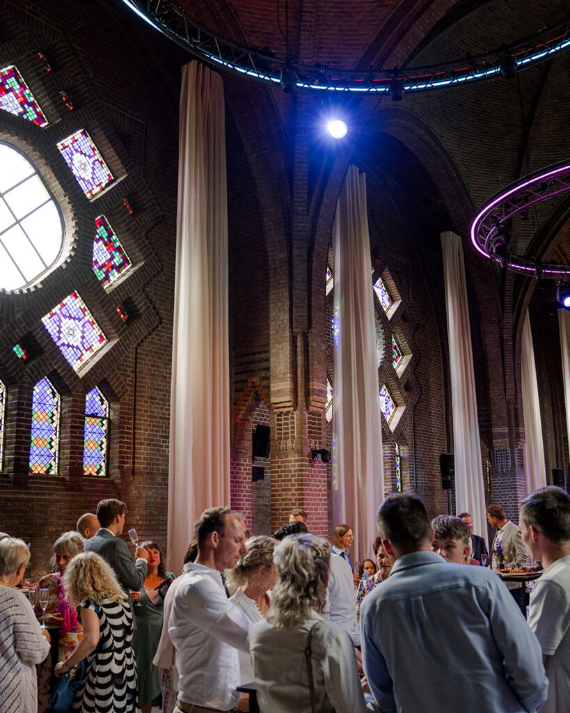 DOMUSDELA Eindhoven , evenement locatie, vergaderen, congres, meeting, bruiloft, uitvaart, restaurant, overnachten, hotel