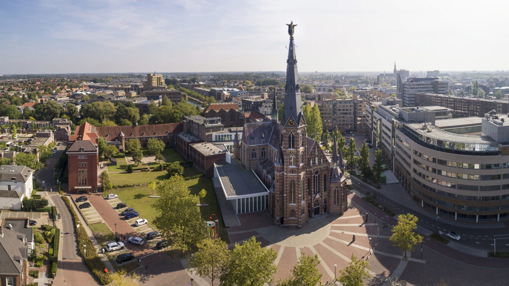 DOMUSDELA Eindhoven , evenement locatie, vergaderen, congres, meeting, bruiloft, uitvaart, restaurant, overnachten, hotel